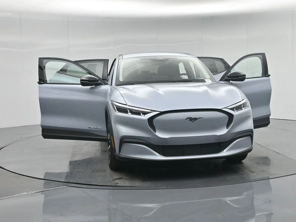 New 2026 Gray Ford Select image 62