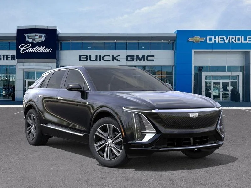 Used 2025  Cadillac Luxury image 7