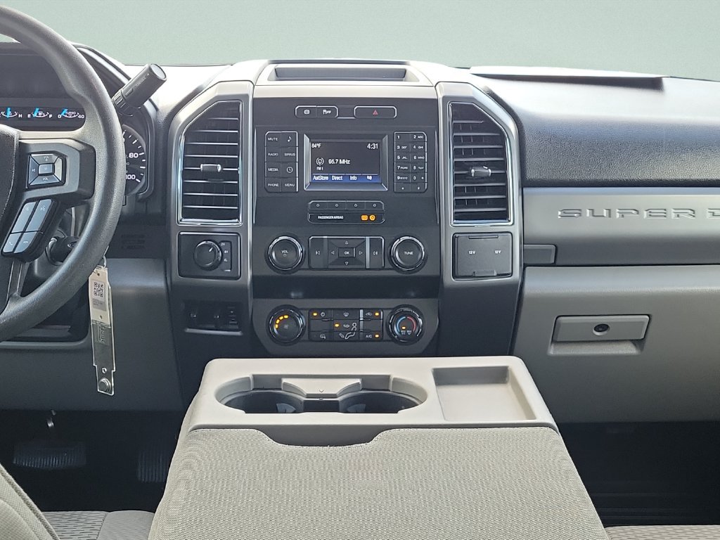 Used 2019 White Ford XLT image 15
