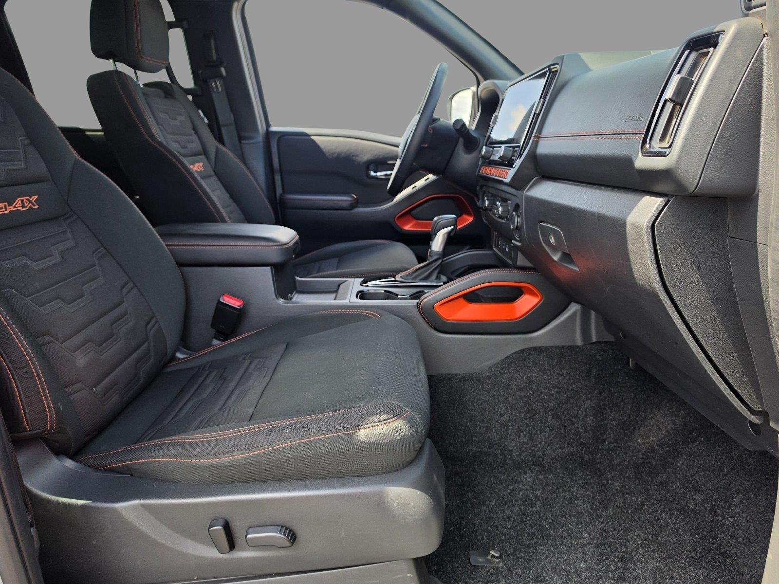 Used 2025 Boulder Gray Pearl Nissan PRO-4X image 29