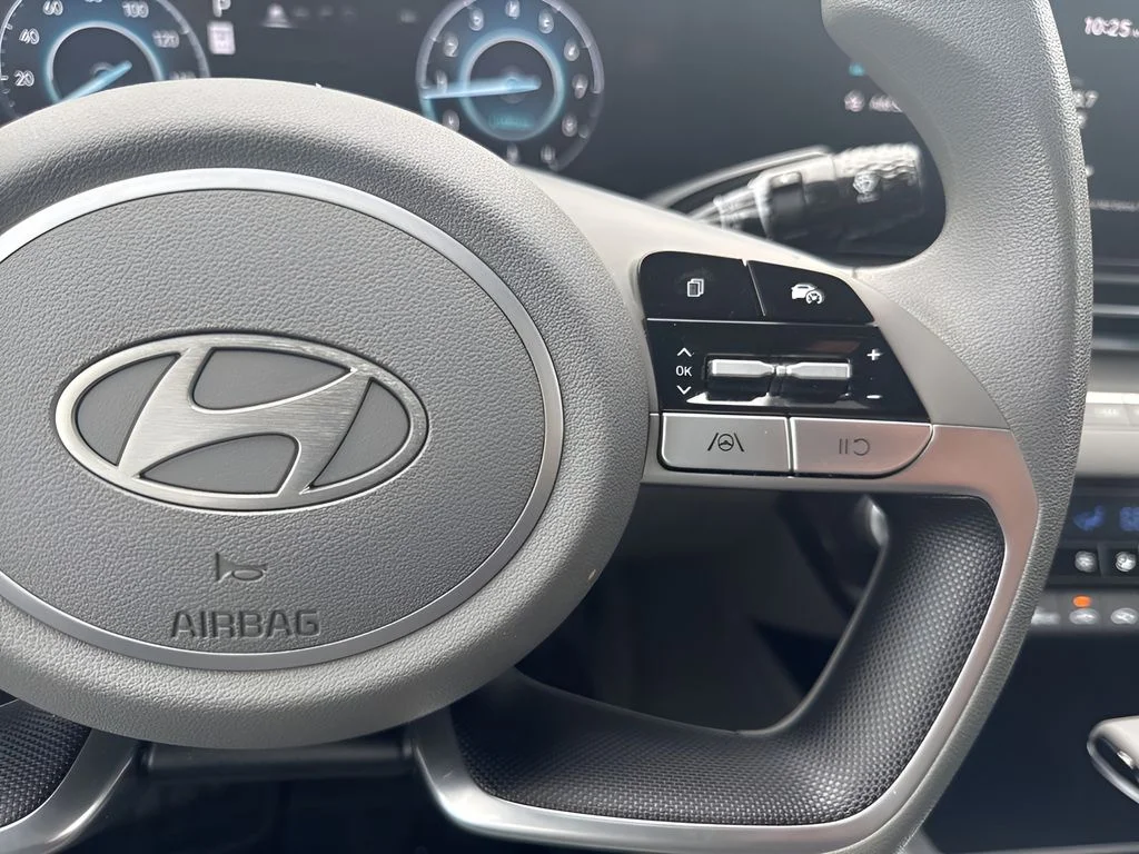 Used 2024 Gray Hyundai SEL image 14