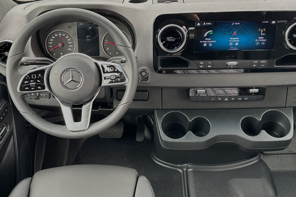 Used 2024 Silver Mercedes-Benz Cargo 170 WB image 13