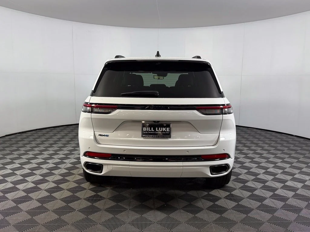 Used 2024 White Jeep 4xe image 7
