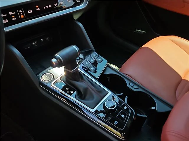 Used 2024 Gray KIA SX-Prestige Front-Wheel Drive image 20