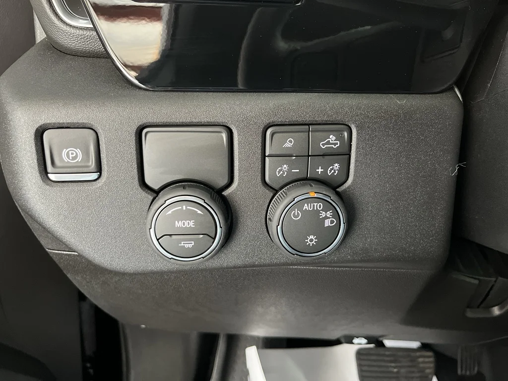 2026 Chevrolet Silverado 1500 LT - Photo 25