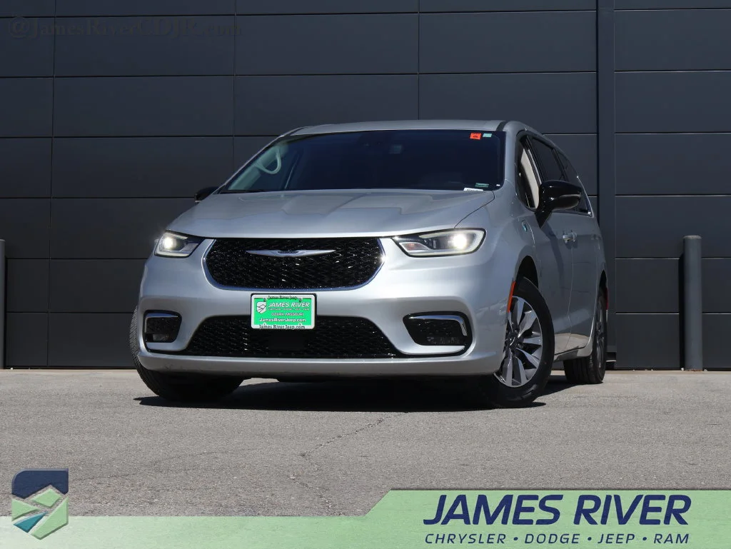 2024 Chrysler Pacifica
