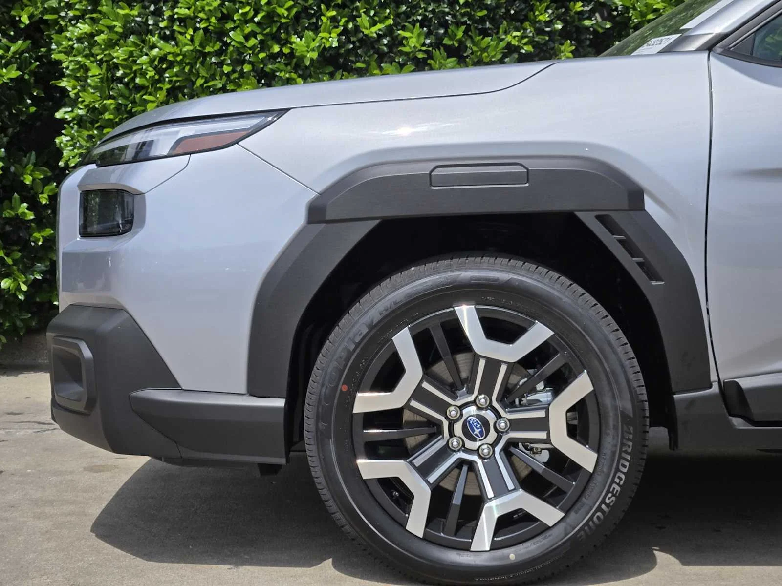 New 2026 ICE SILVER METALLIC Subaru Touring XT image 6