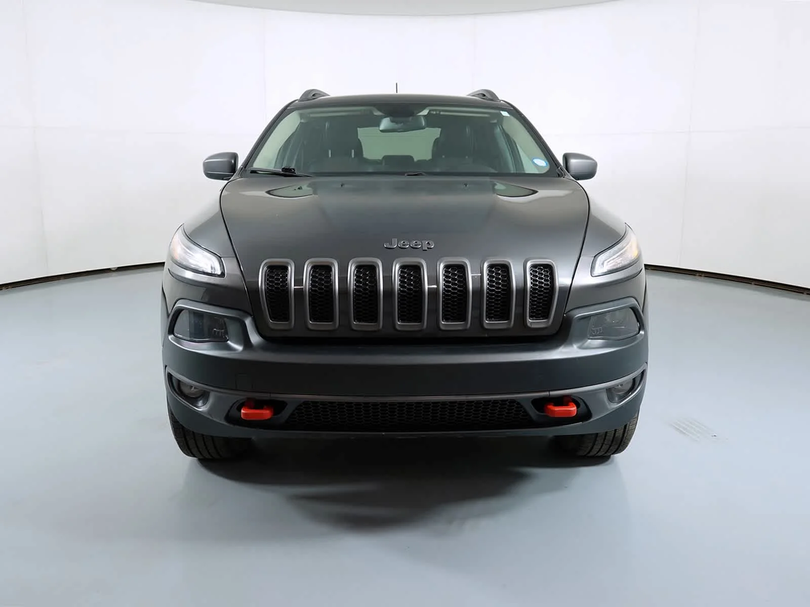 Used 2016 Granite Crystal Metallic Clearcoat Jeep Trailhawk image 12