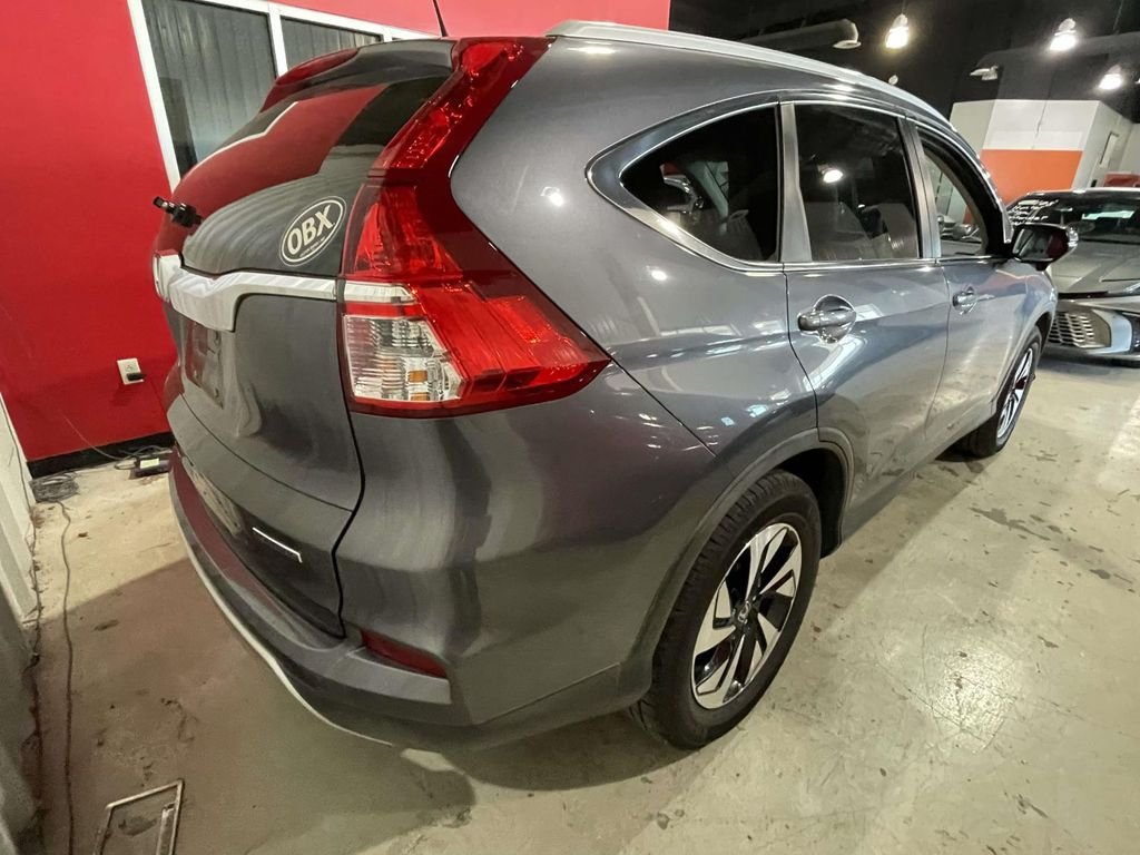 Used 2016  Honda Touring image 5