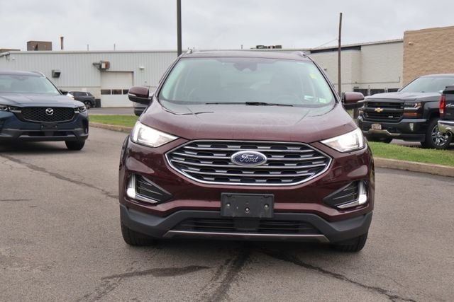 Used 2020 Red Ford SEL image 4