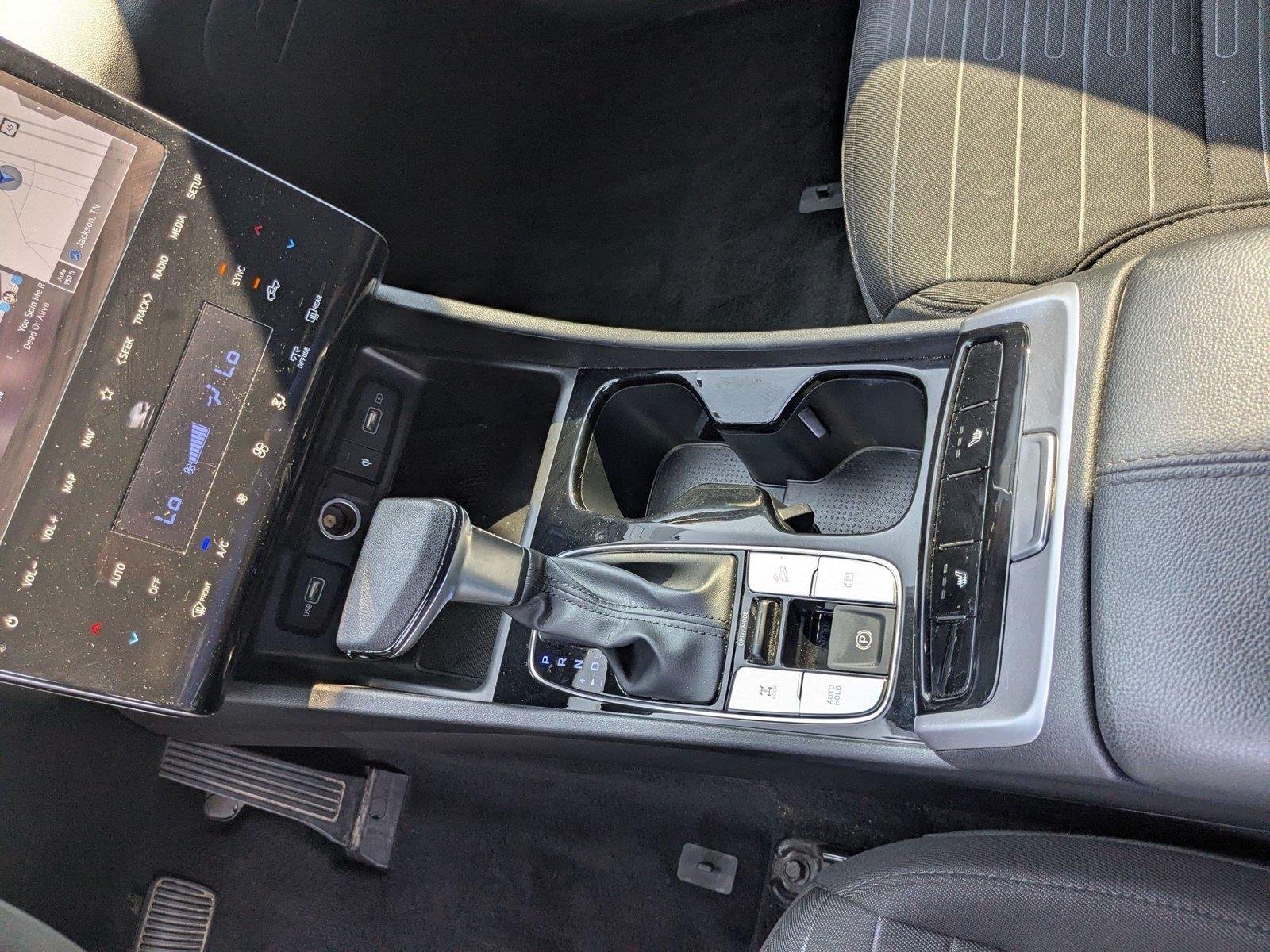 Certified Used 2024 Blue Stone Hyundai SEL image 21