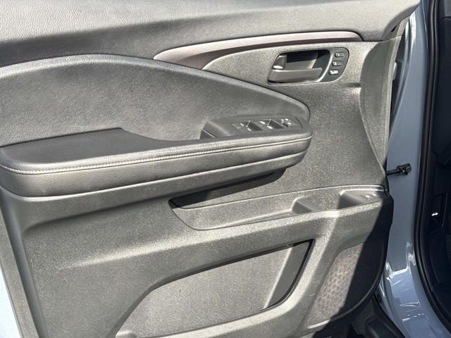 Used 2023 Gray Honda EX-L image 17