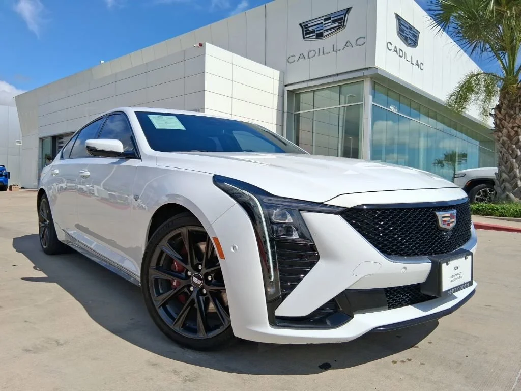2025 Cadillac CT5 Sport's photo