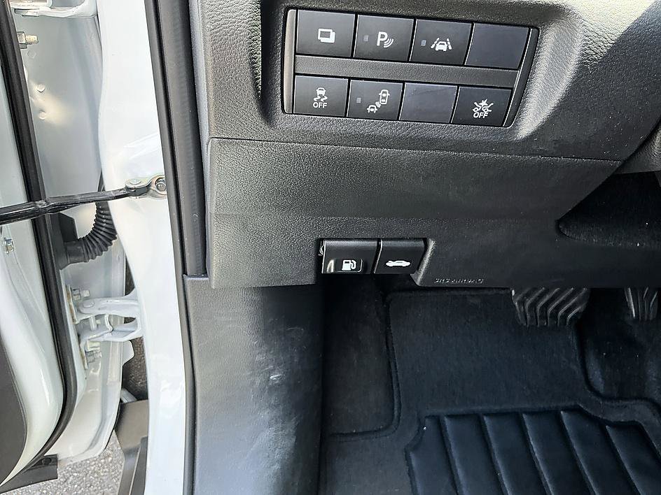 2024 Nissan Kicks S - Photo 14