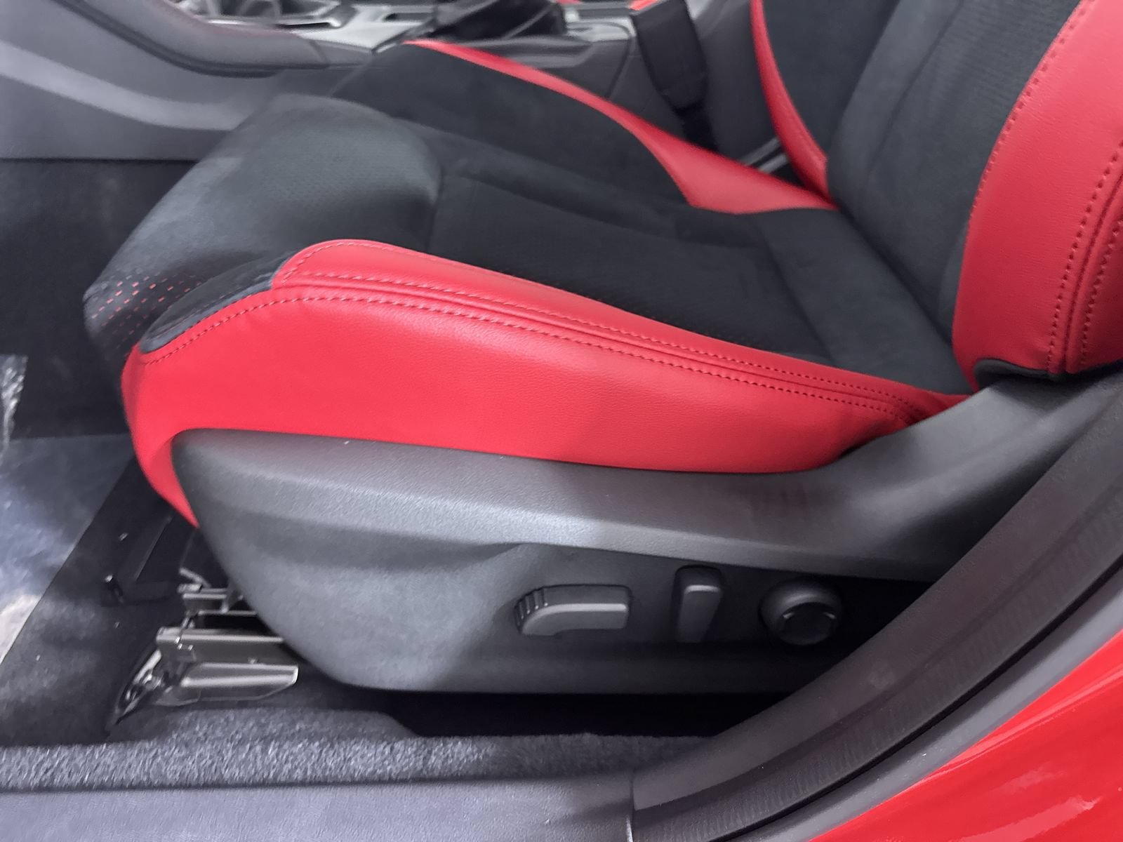 New 2026 IGNITION RED Subaru Limited image 13