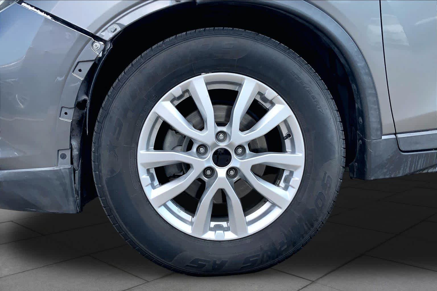 Used 2017 Gun Metallic Nissan SV image 9