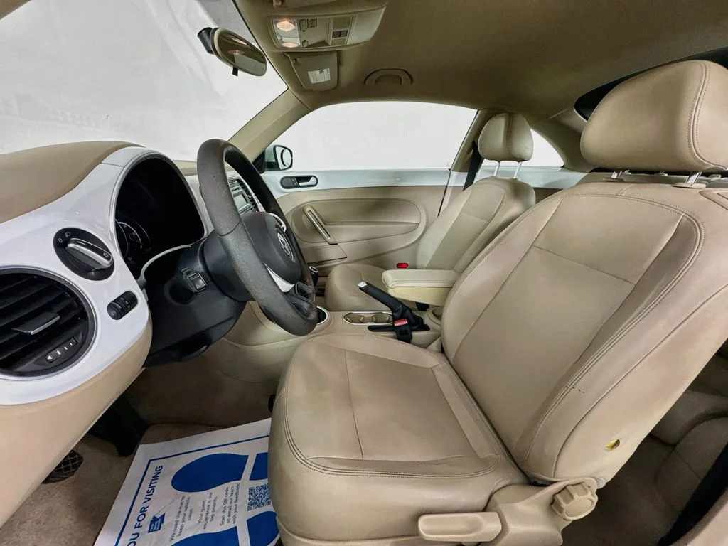 Used 2014 White Volkswagen 1.8T image 23