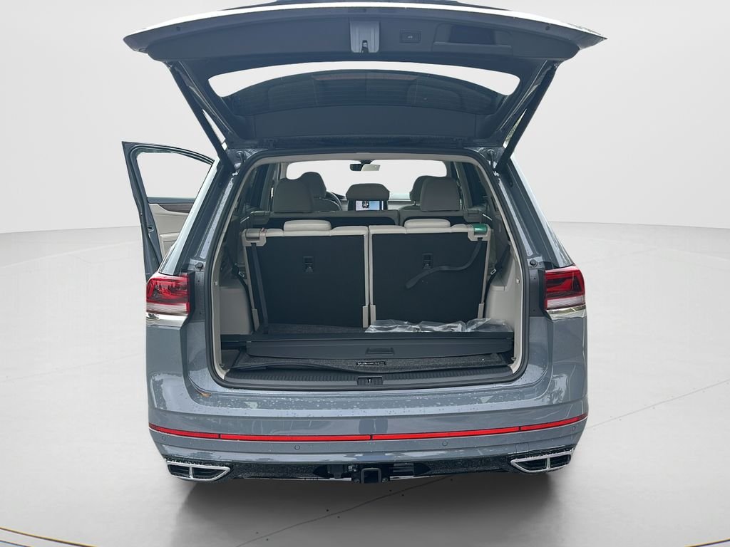 New 2026 Pure Gray Volkswagen 2.0T SEL Premium R-Line image 12