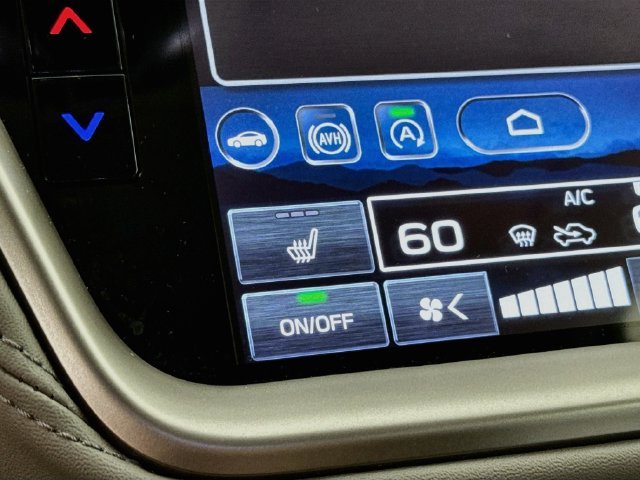 Used 2025 Gray Subaru Limited image 35