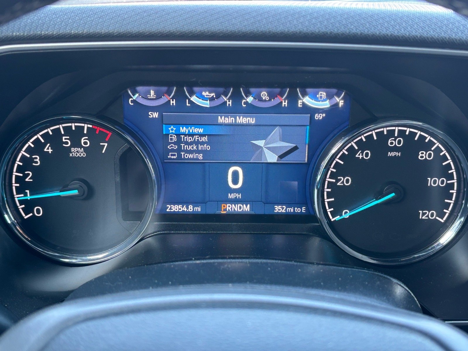Used 2023 Avalanche Ford XLT image 18
