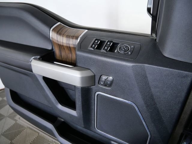 Used 2018 Gray Ford Lariat image 28
