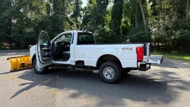 New 2026 Oxford White Ford F-250® XL image 19