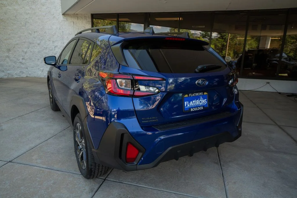 New 2026 SAPPHIRE BLUE PEARL Subaru Premium image 5