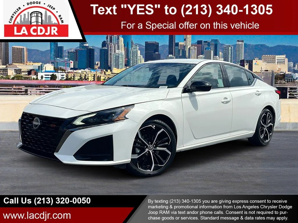 Used 2025 White Nissan 2.5 SR image 1