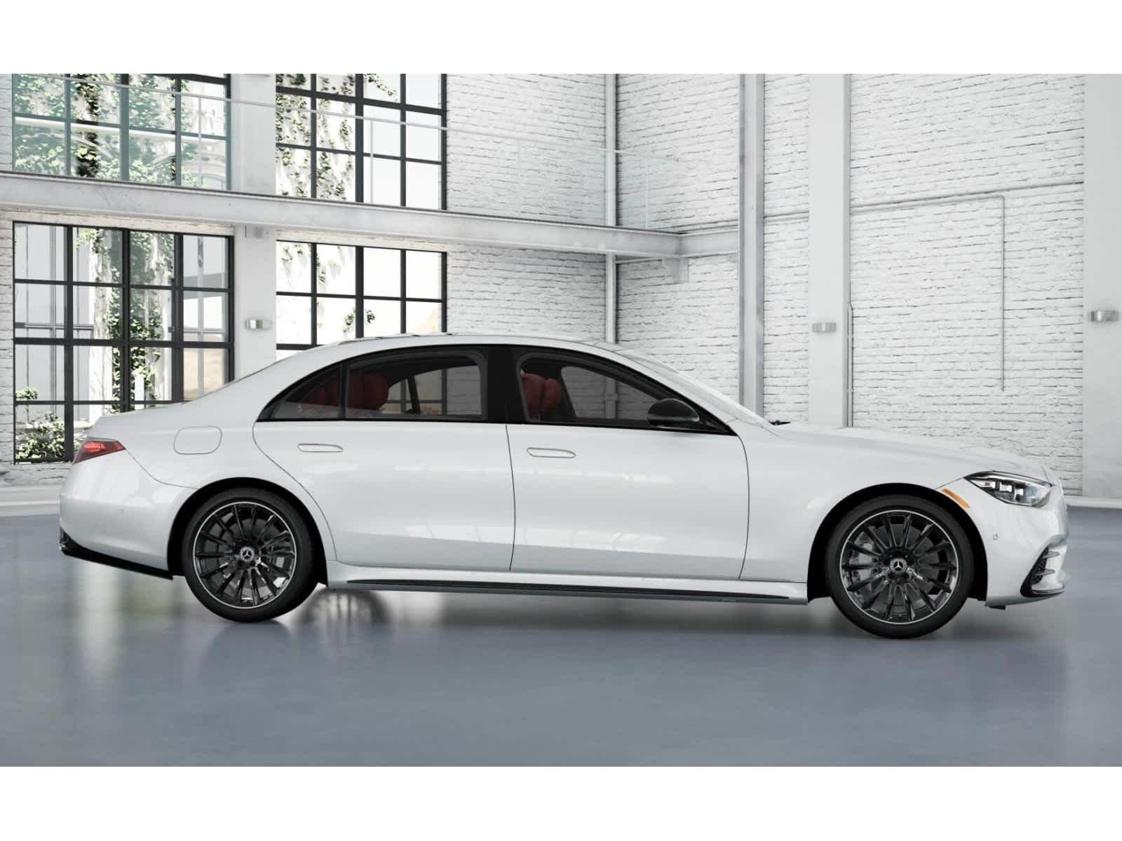 New 2026 MANUFAKTUR Moonlight White Metallic Mercedes-Benz S 580e image 14