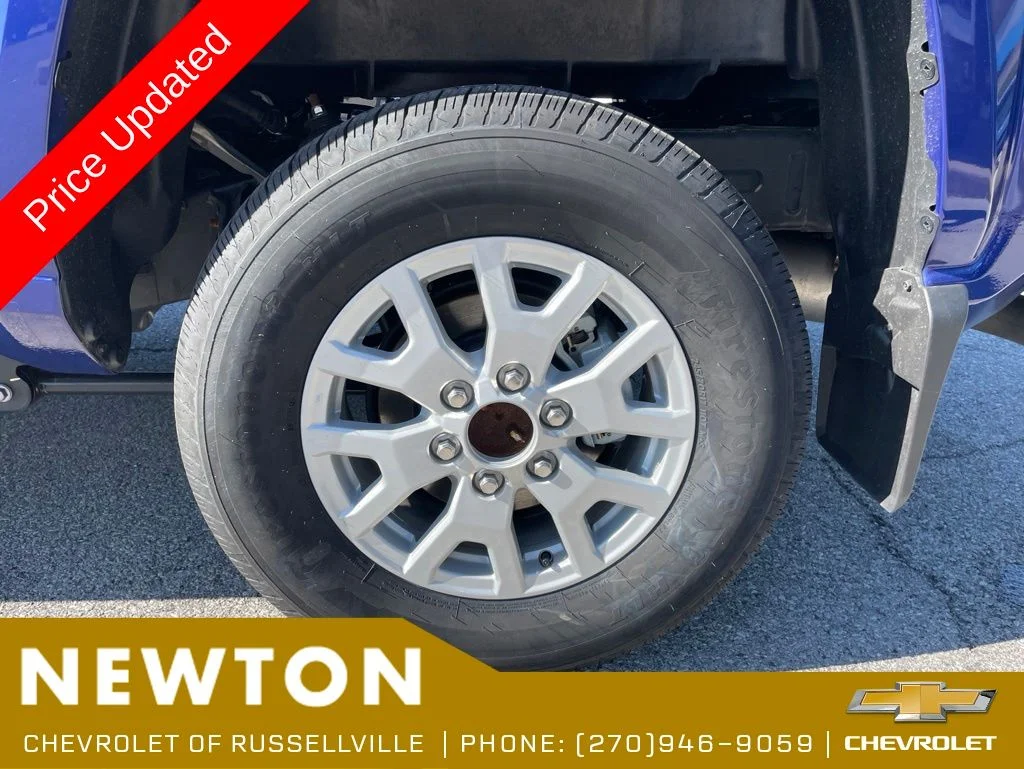 Used 2025 Blue Toyota SR5 image 28