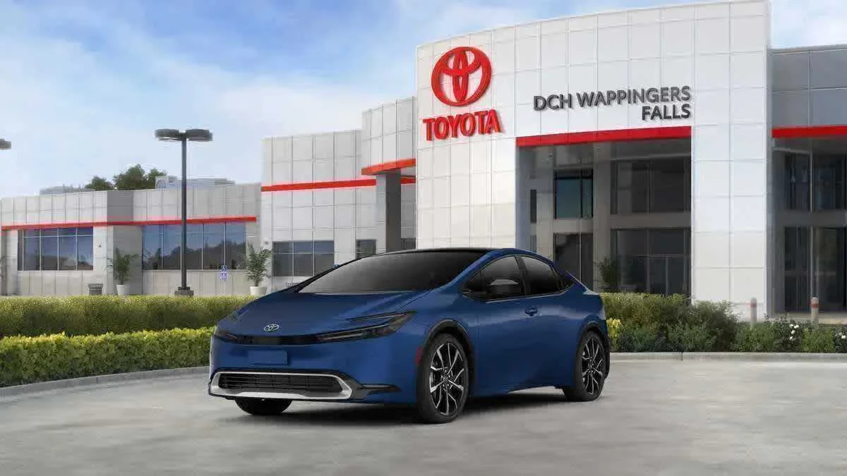 2026 Toyota Prius Plug-in Hybrid  XSE