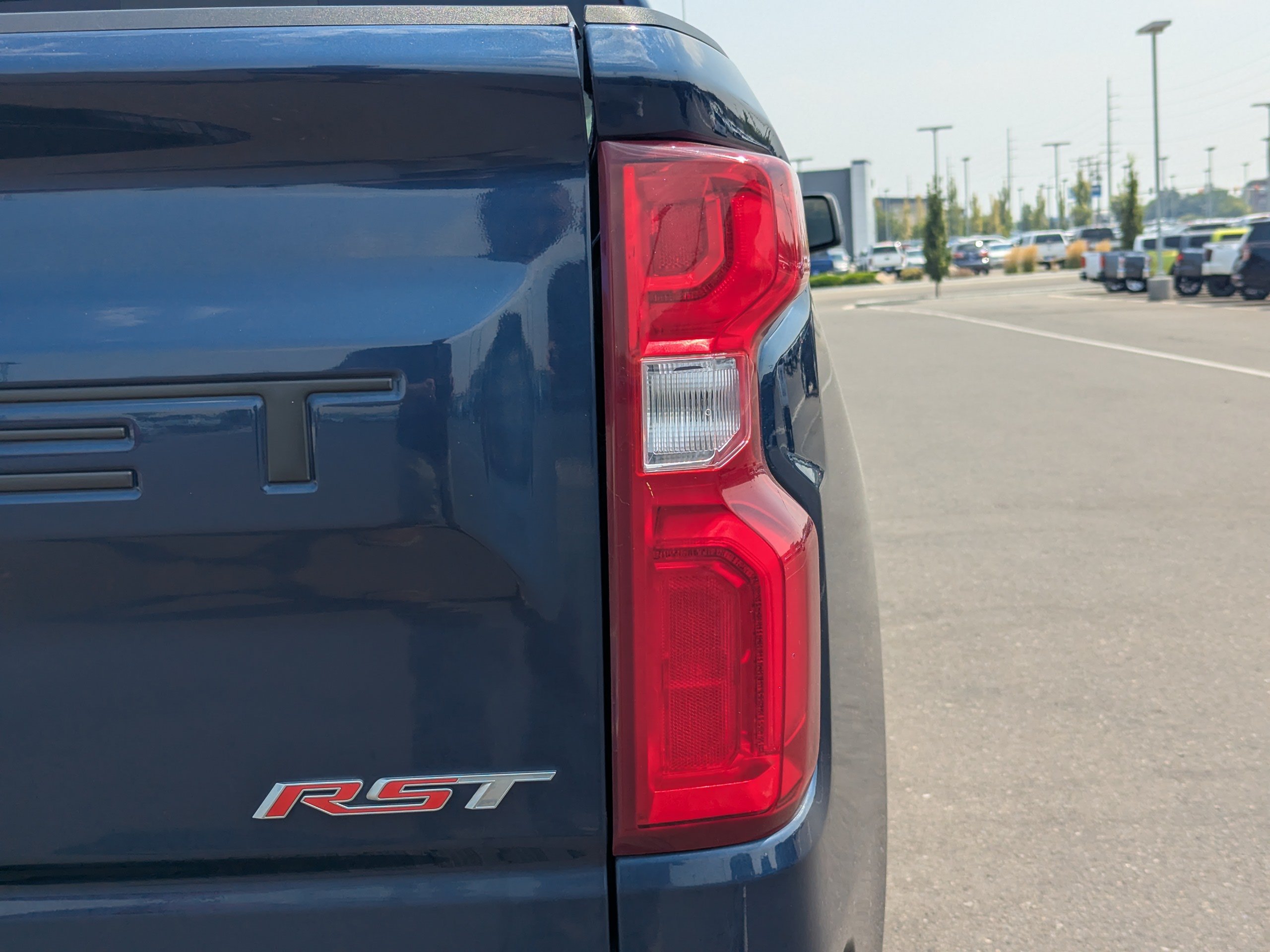 2022 Chevrolet Silverado 1500 RST - Photo 46