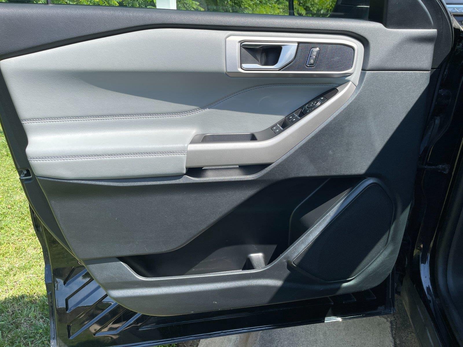 Used 2023 Agate Black Ford XLT image 13