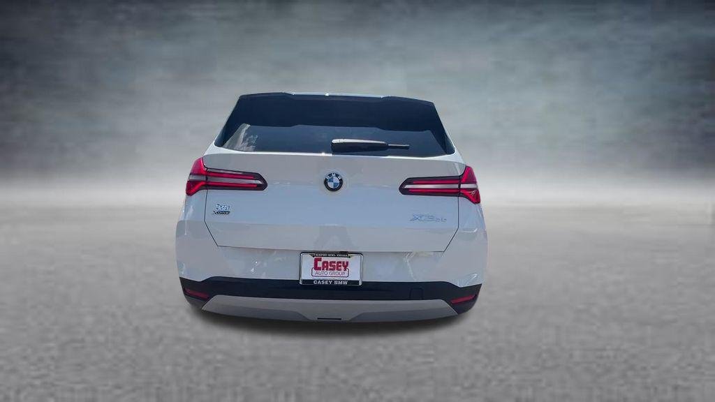 New 2026 Alpine White BMW 30 xDrive image 11