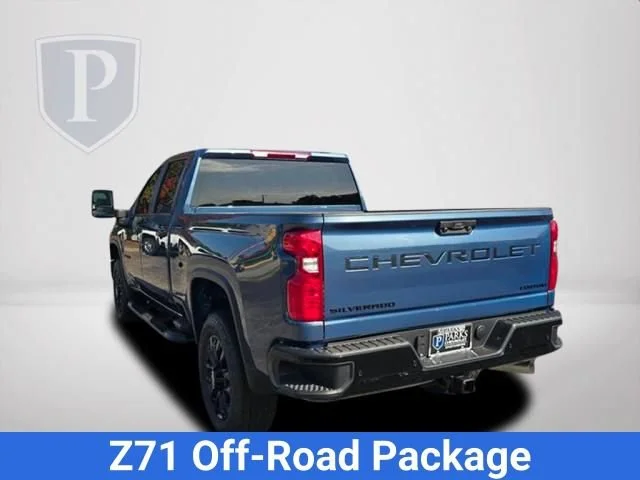 2026 Chevrolet Silverado 2500 HD Custom - Photo 10