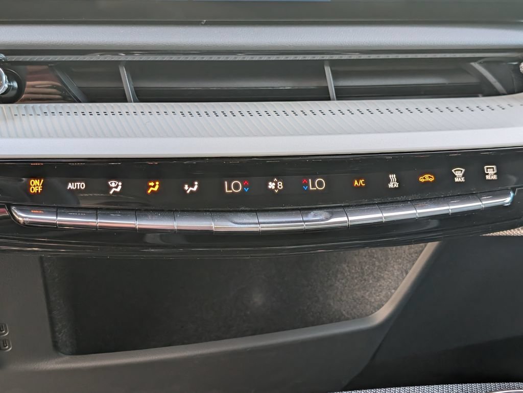 2027 Cadillac OPTIQ Sport - Photo 26