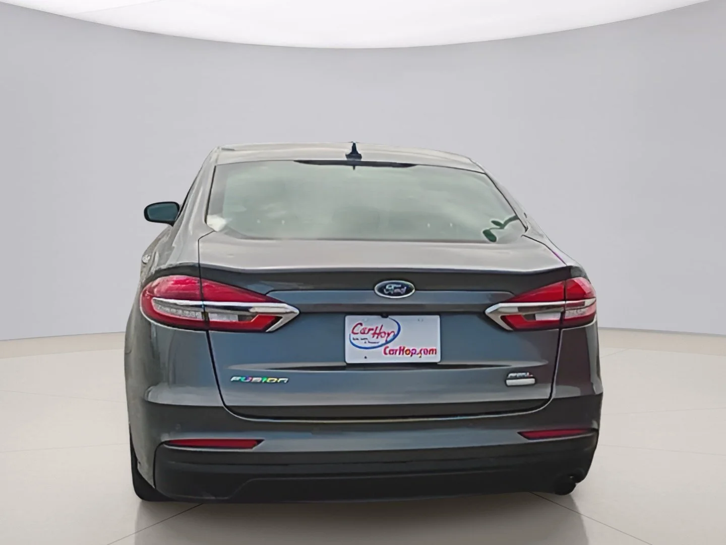 Used 2020 Gray Ford SEL image 4