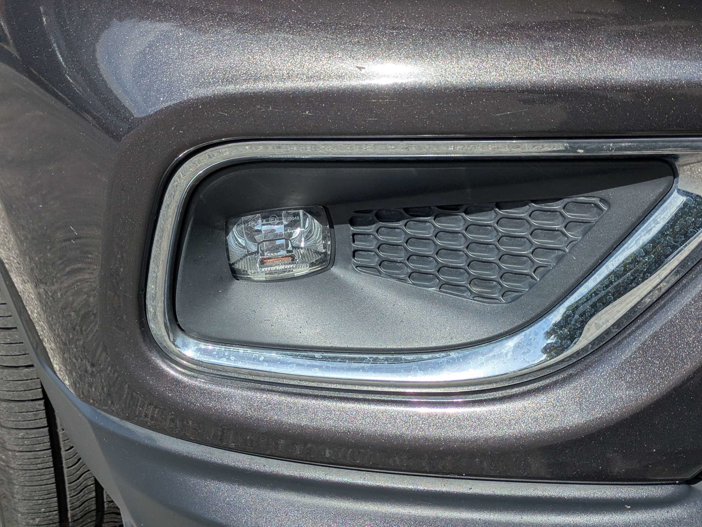 Used 2019 Granite Crystal Metallic Clearcoat Jeep Limited image 11
