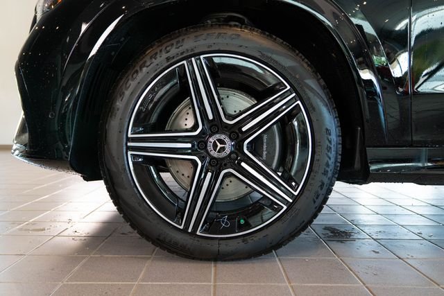 New 2026 Black Mercedes-Benz GLE 450 image 10