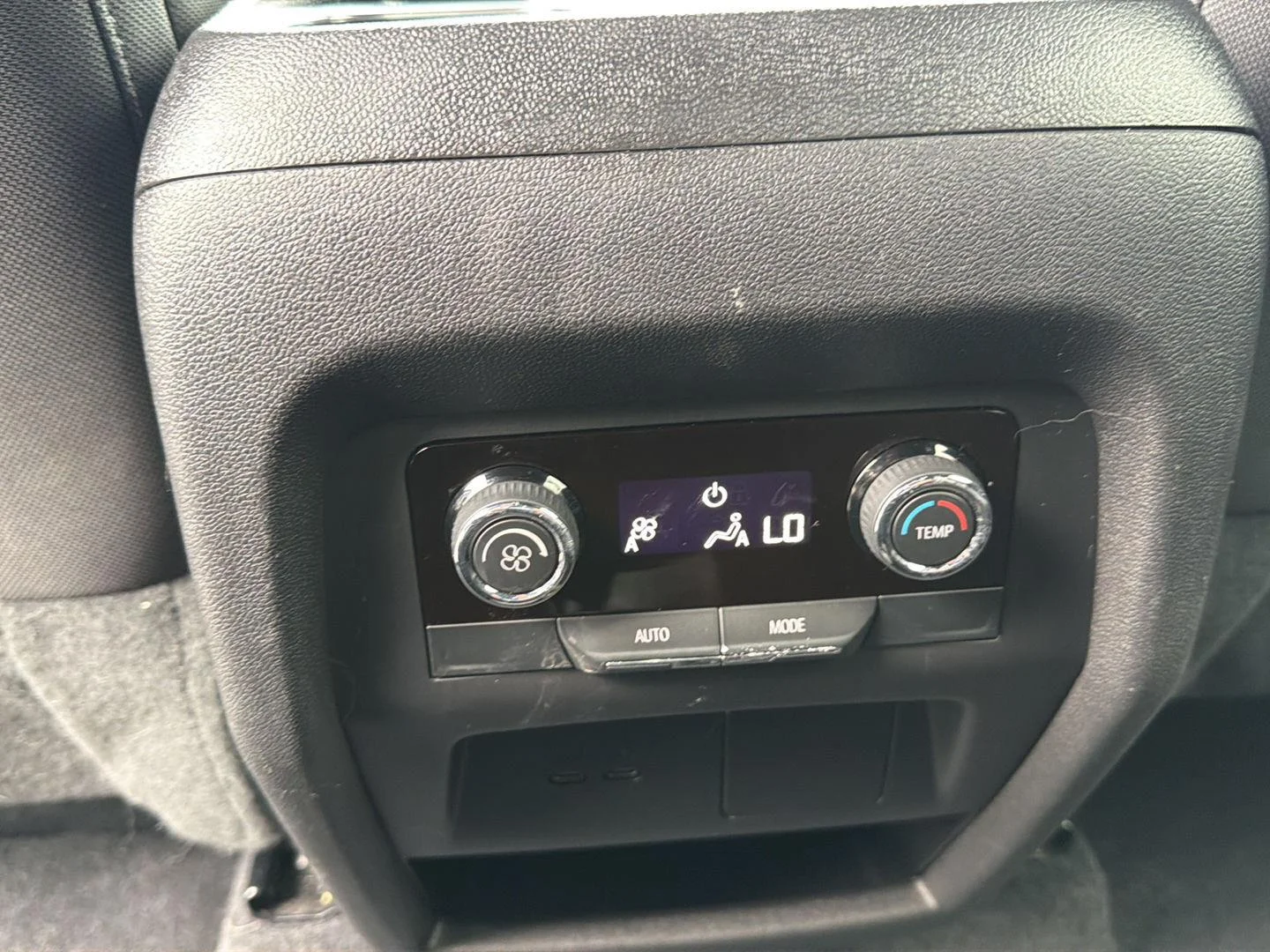 Used 2025 Summit White Chevrolet AWD LT image 20