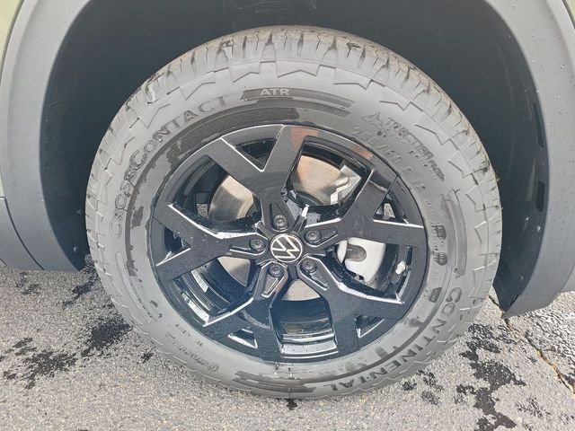 New 2026 Green Volkswagen 2.0T Peak Edition image 20