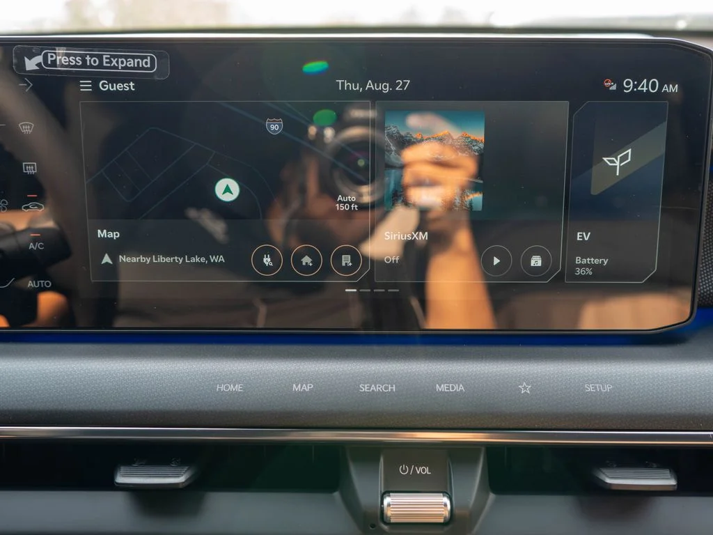 New 2026 Wolf Gray / Black Roof Kia GT-Line AWD image 29