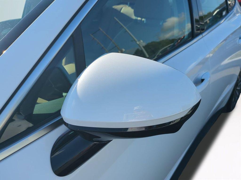 New 2026 White Hyundai Limited image 12