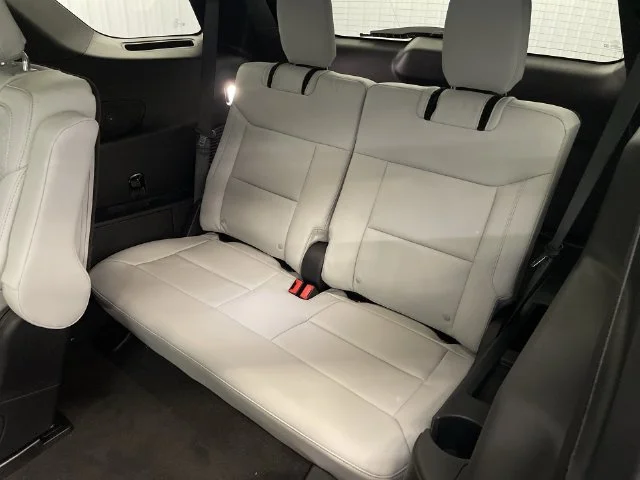 New 2027 Carbonized Gray Metallic Ford Platinum™ image 24
