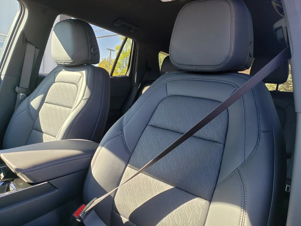 New 2027 Brown Chevrolet LT image 25