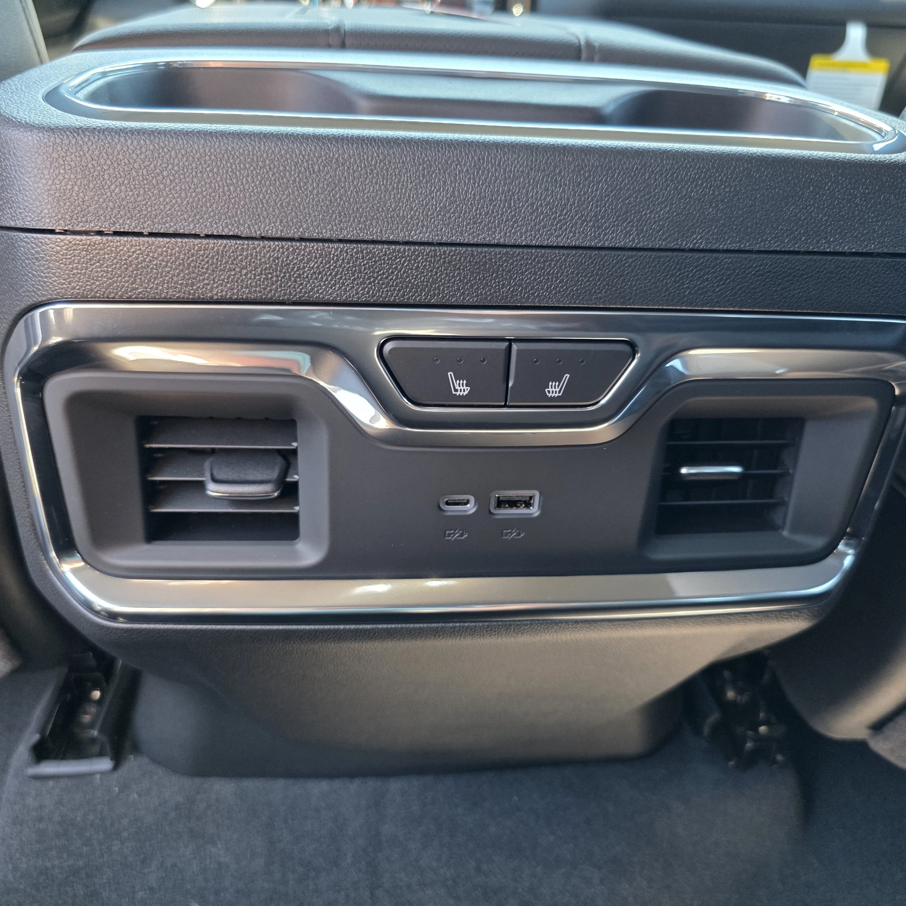 2026 GMC Sierra 1500 SLT - Photo 16