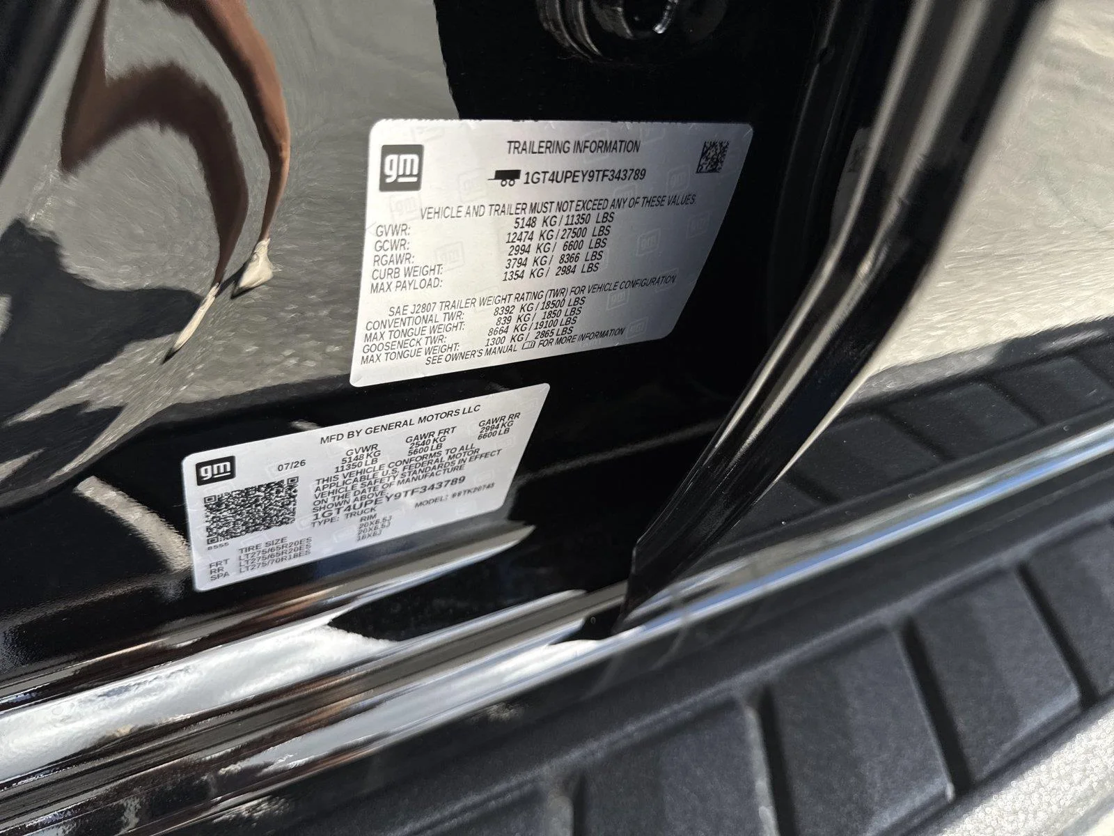 New 2026 Onyx Black GMC AT4 image 41