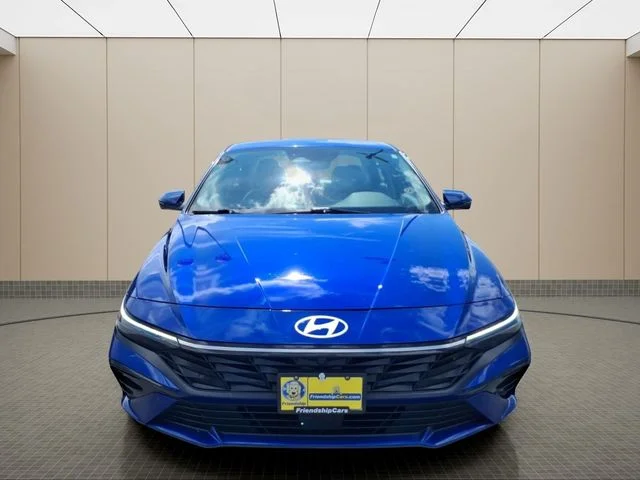 Used 2024 Blue Hyundai Limited image 4