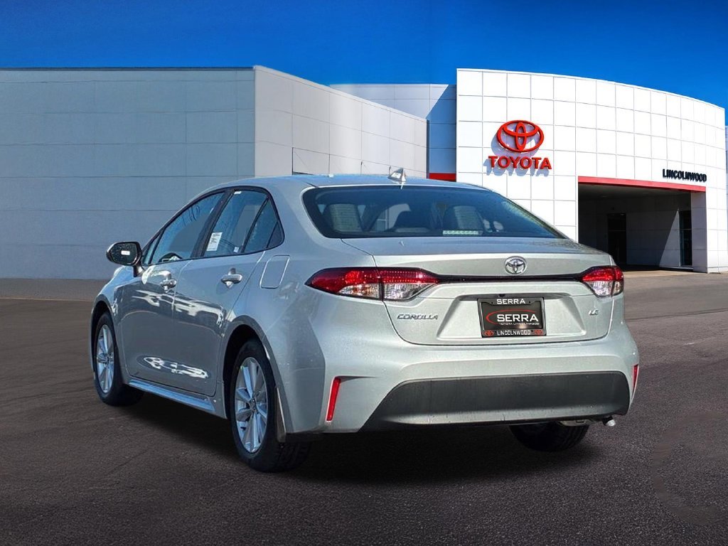 New 2027 Classic Silver Metallic Toyota LE image 12