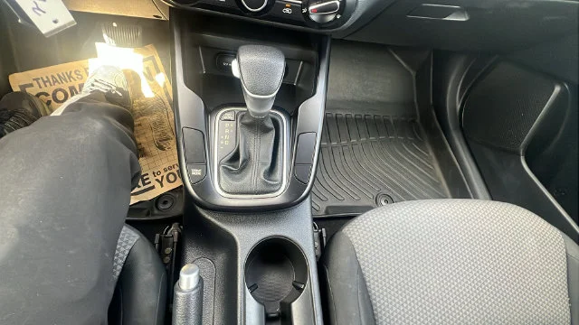 Certified Used 2022 White Kia LX image 23